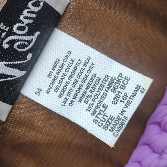 Gold Jacket** - Picture 9 of 11